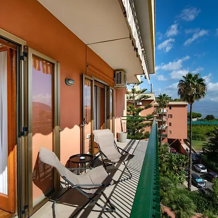 Sorrentovibes - Centre With Amazing View Terraces Apartamento *