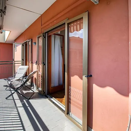 Sorrentovibes - Centre With Amazing View Terraces Apartment