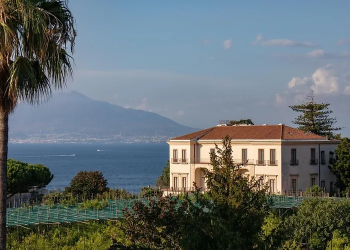 Апартаменты Sorrentovibes - Centre With Amazing View Terraces *